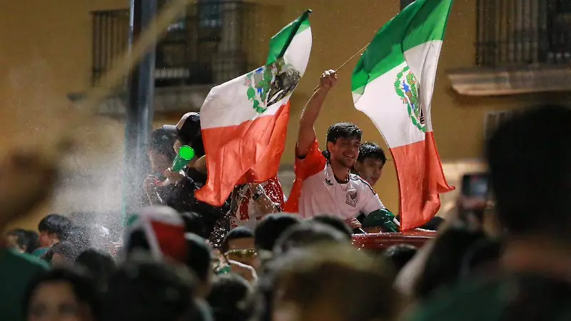 Afición duranguense celebra triunfo de México VS Ecuador